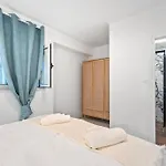 아파트 Excelsio Omis Riviera