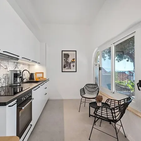 Excelsio Omis Riviera Apartment Stanici