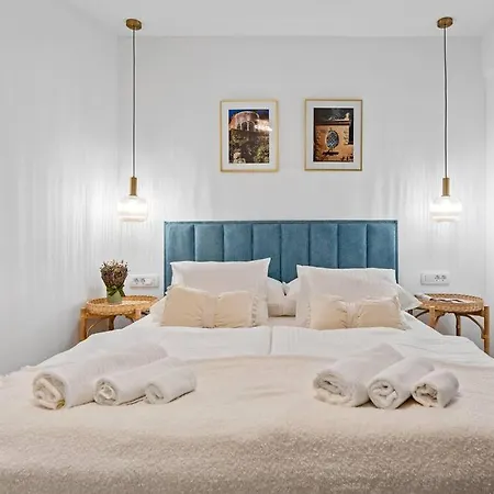 Excelsio Omis Riviera *