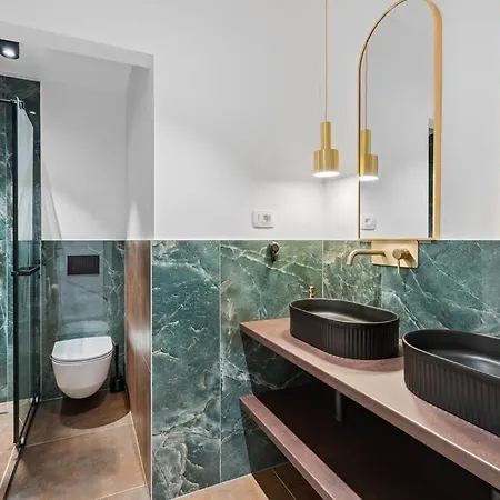 Excelsio Omis Riviera Apartman *