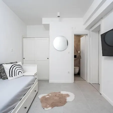 Apartman Excelsio Omis Riviera *