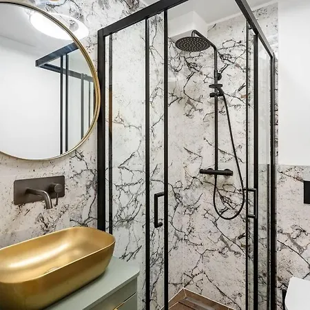 Excelsio Omis Riviera Apartman Stanici