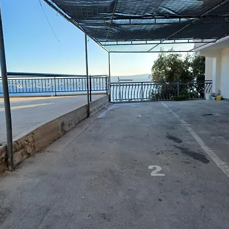 Excelsio Omis Riviera Stanici