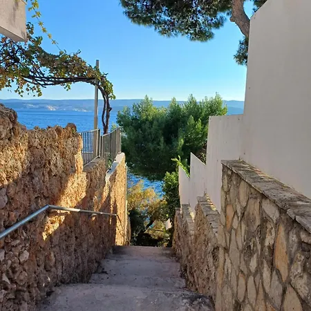 Excelsio Omis Riviera *