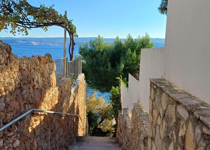 Excelsio Omis Riviera *